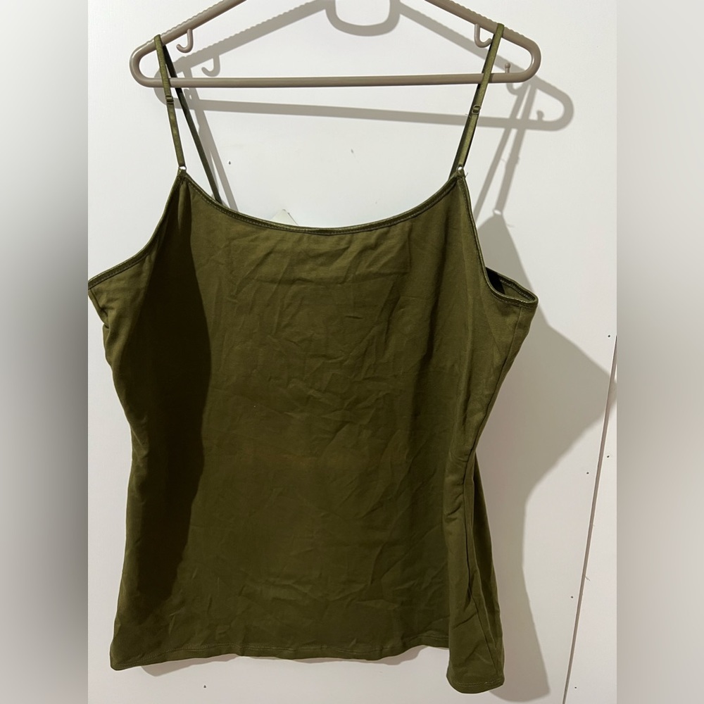 New plain camisole